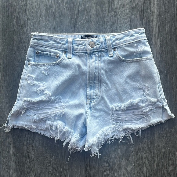 Abercrombie & Fitch Annie High Rise Short ✧ Size 25/0 - Picture 2 of 16